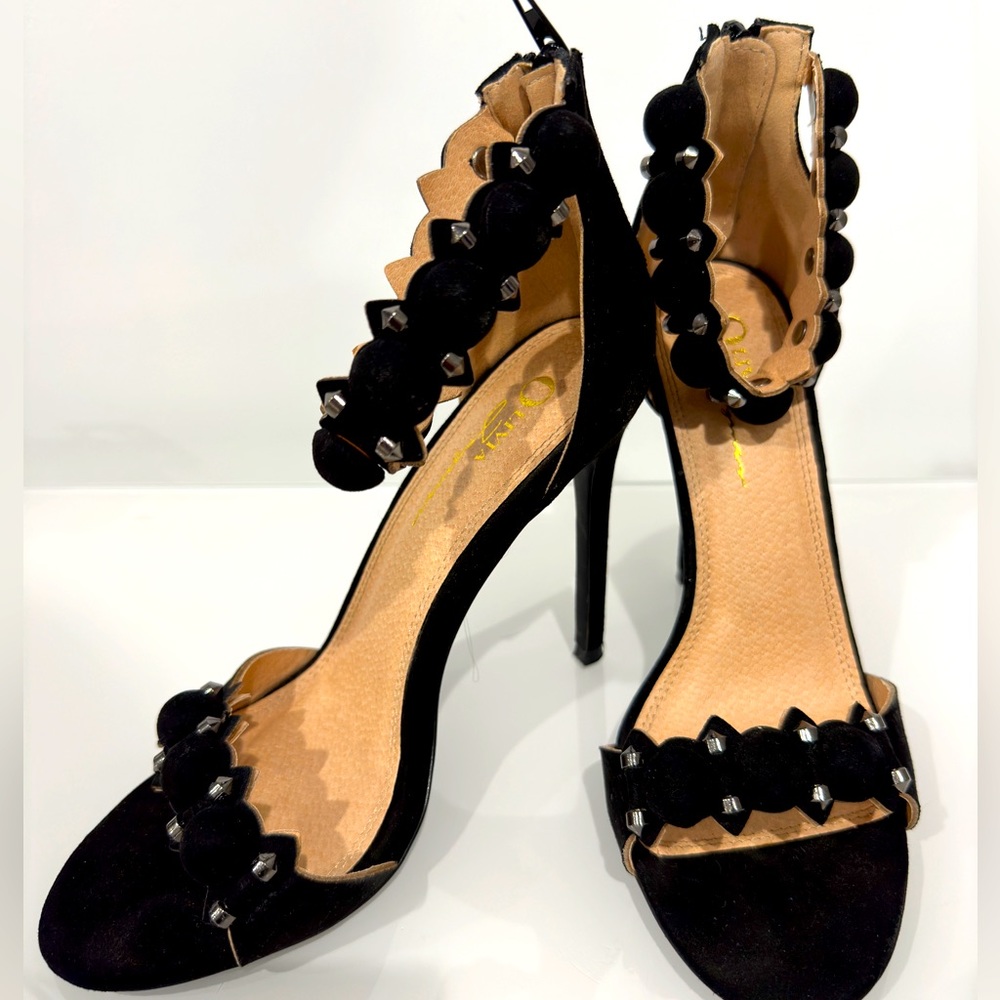 🖤✨ OLIVIA FERGUSON New Black Studded Ankle Strap Zip Heels 8